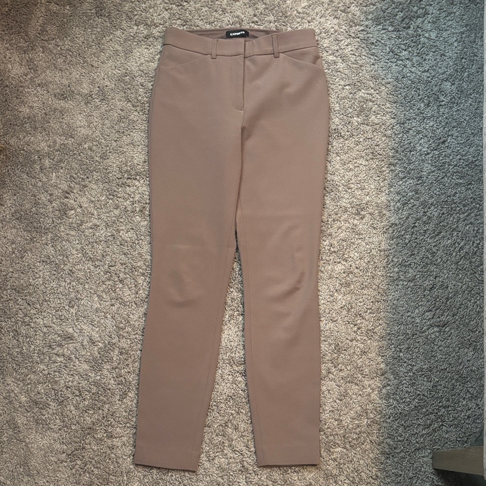 Express Women's Straight Leg Pants in Blush Editor High Waisted